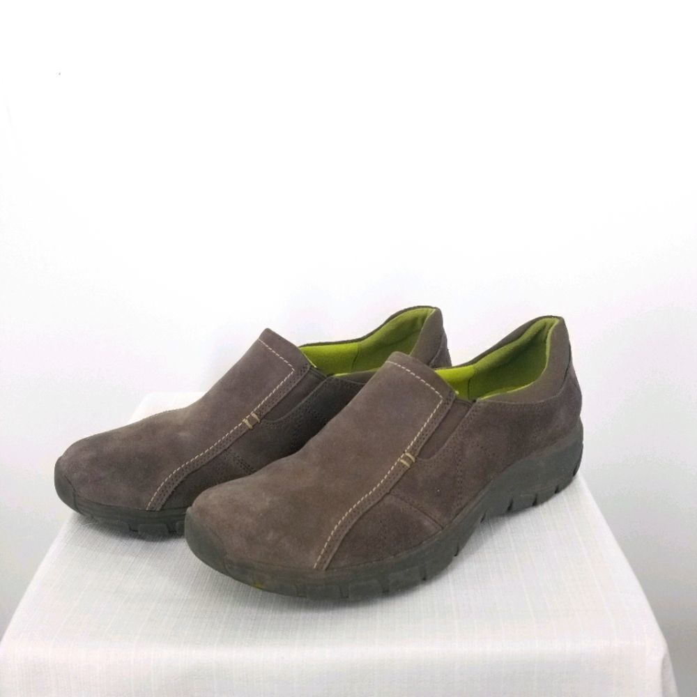 Clarks Suede Slip on Loafers/ Walking Shoes